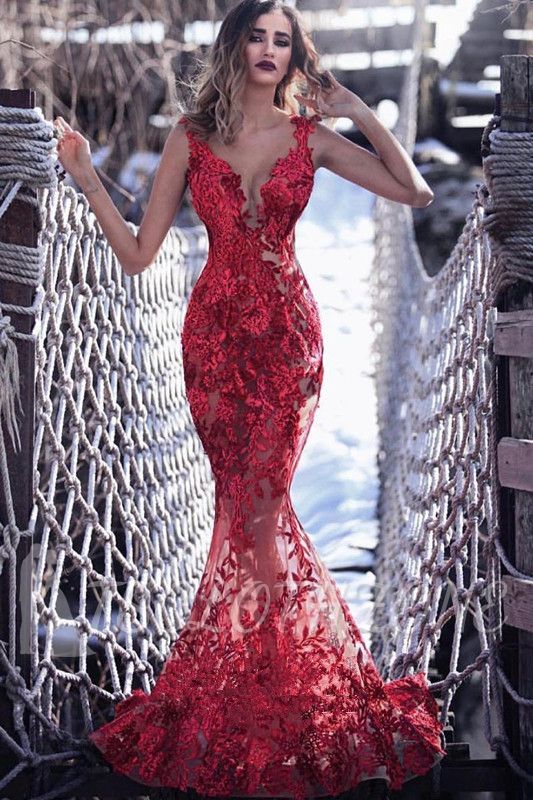 Sexy Spitzenapplikationen Meerjungfrau Ballkleider | Spaghettiträger V-Ausschnitt Abendkleider