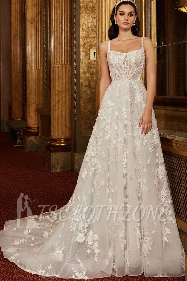 Sweetheart sleeveless lace wedding dress