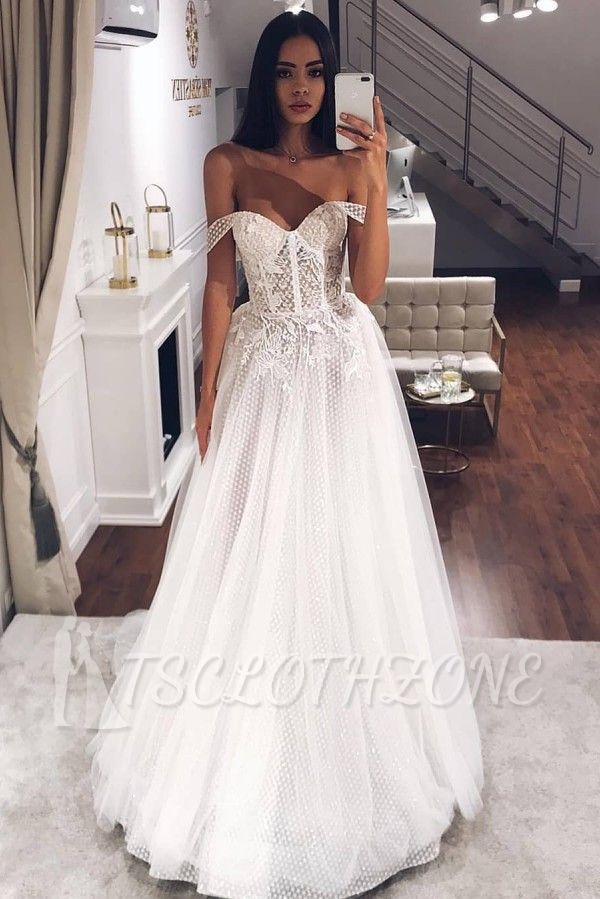 Unique Off-the-shoulder White Tulle Princess Wedding Dress