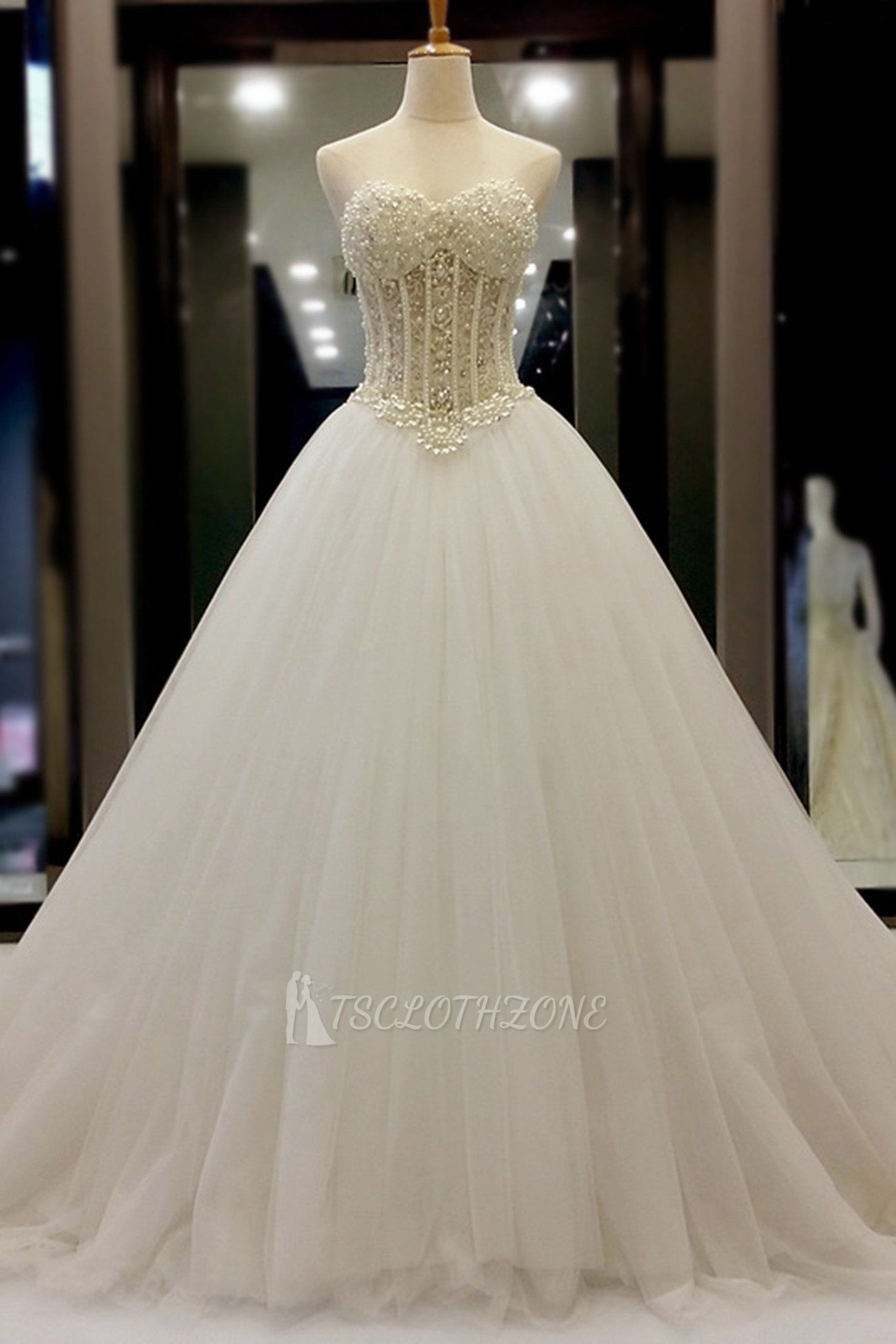 TsClothzone AffordableWhite Organza Pearl A-Line Wedding Dresses Sweetheart Beading Bridal Gowns On Sale