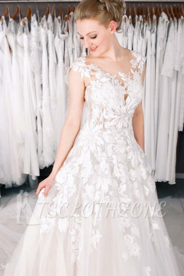 Romantic White Floral Lace V-Neck Sleeveless Tulle A-line Wedding Dress