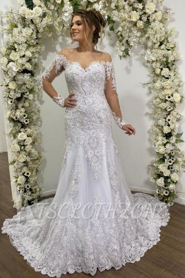 Elegantes weißes Brautkleid mit langen Ärmeln und Blumentüll
