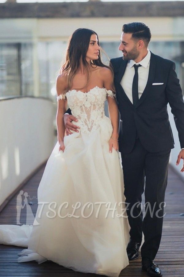 Off-the-shoulder Printed Lace Tulle Wedding Dress
