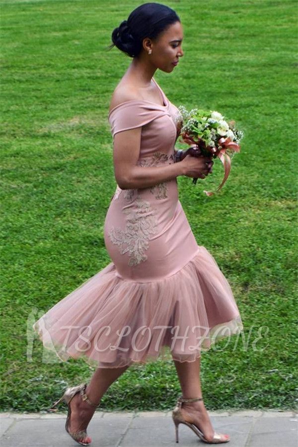 Online Off The Shoulder Pink Bridesmaid Dress | Appliques Mermaid Sexy Short Bridesmaid Dress