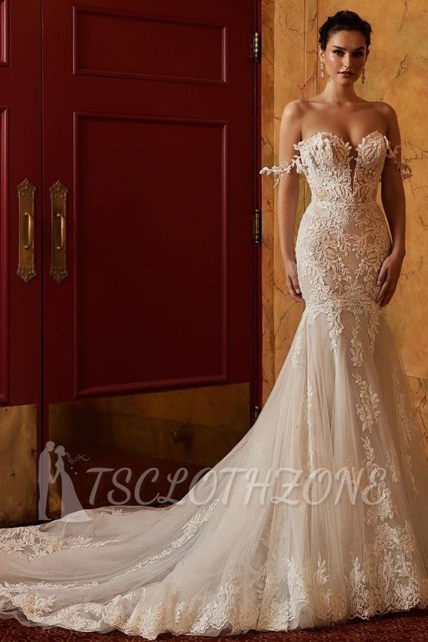 Gorgeous Off Shoulder Floral Lace Wedding Dress in Mermaid Tulle Bridal Dress