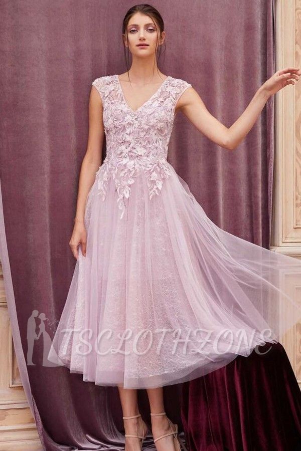Elegant Sleeveless V-Neck Ankle Length Formal Dress with Lace Appliques