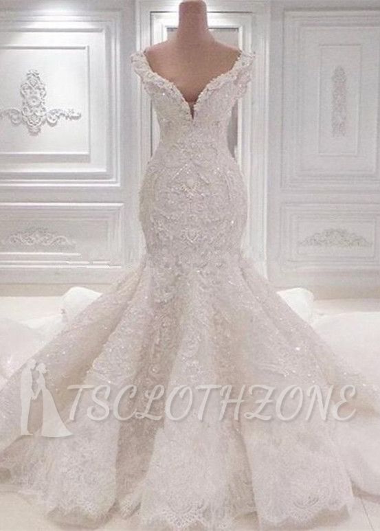Luxurious Off-the-Shoulder Mermaid Wedding Dress | Lace AppliquesBridal Gowns