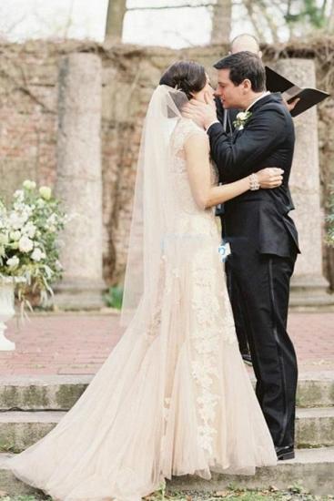 Romantic Sleeveless Tulle Lace Garden Wedding Gown