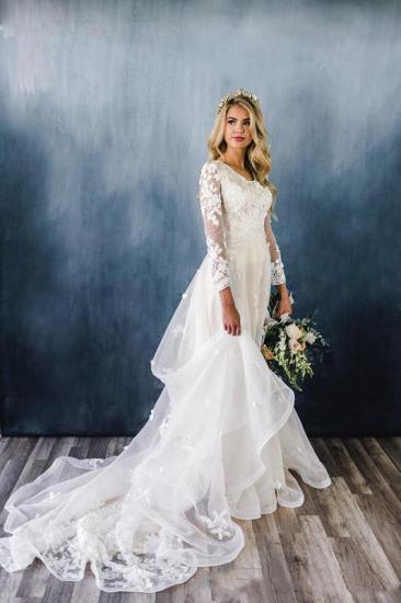 Elegant Appliquéd A-Line Lace Long Sleeve Wedding Dress_2
