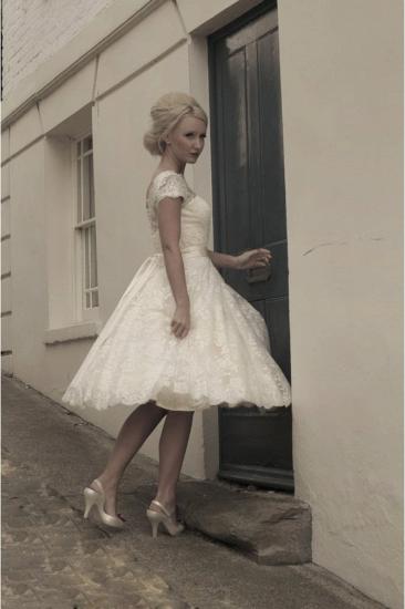 Elegant Short Sleeves Tulle Lace Appliques Mini Wedding Dress_4