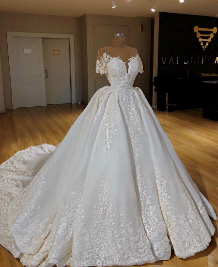 Elegant Lace Ball Gown Wedding Dress | Scop Short Sleeve Long Bridal Gowns_2