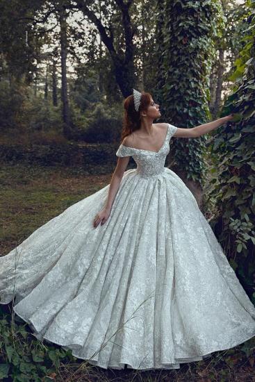 Luxury Flower Off-the-shoulder Ball Gown Wedding Dresses_1
