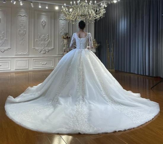 Wunderschöne Brautkleider aus Spitze | Brautkleider mit Ärmeln_8