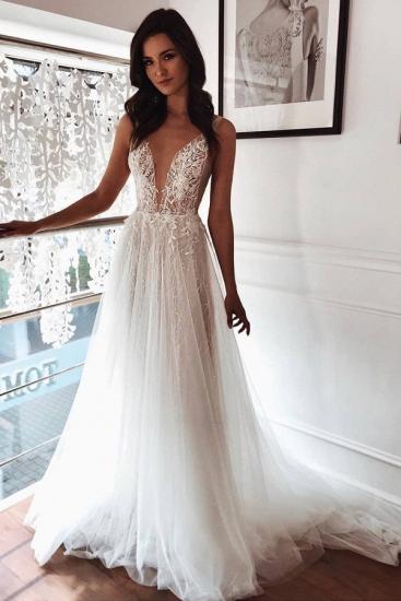 Chic Tulle A-line Ivory Lace V-neck Summer Beach Wedding Dress_1