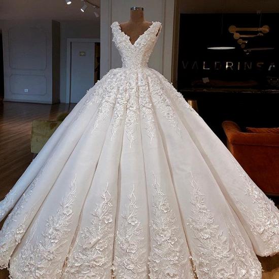 Glamorous V-Neck Sleeveless Wedding Dresses | Lace Bridal Ball Gowns 2022_3