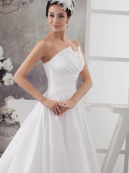 A-Line Wedding Dress Strapless Satin Strapless Bridal Gowns with Chapel Train_4