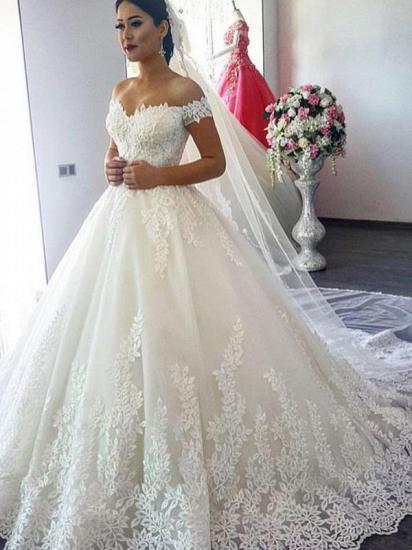 Luxury Off The Shoulder Tulle Lace White Ball Gown Wedding Dresses_1