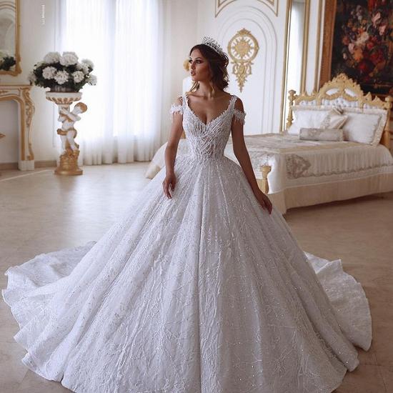 Traditional Ball Gown V-neck Cold-Shoulder White Lace Wedding Dress_2