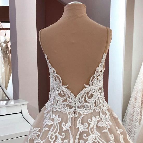 Romantic Tulle A-line Wedding Dress with 3D White Lace Appliques_4