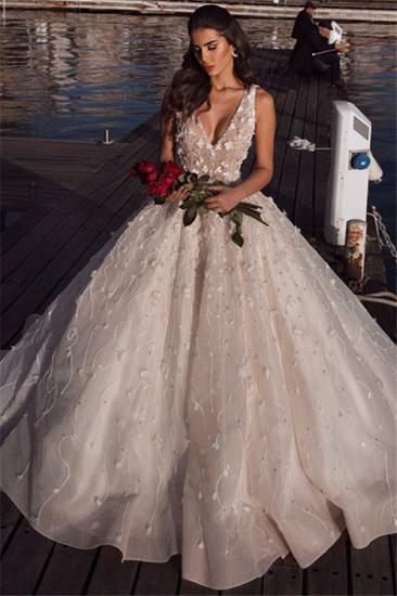 2022 Elegantes Brautkleid mit V-Ausschnitt | Ärmelloses Braut-Ballkleid mit Blumen