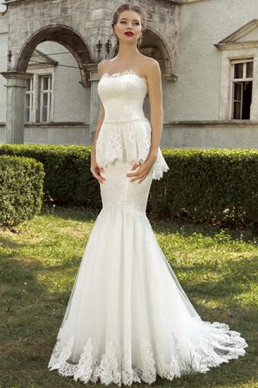 Gorgeous Mermaid Lace Bridal Dress Strapless 2022 Tulle Sweep Train Wedding Dress_1