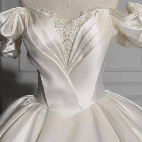 Romantic Off the Shoulder Ball Gown Satin Wedding Dresses_5