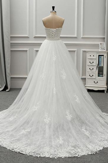 TsClothzone Stilvolles trägerloses weißes Hochzeitskleid aus Tüll mit ärmellosen A-Linien-Brautkleidern im Angebot_3