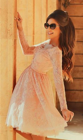 Cute Pink V-Neck Long Sleeve Homecoming Dress Latest A-Line Lace Knee Length Coctail Dresses_2