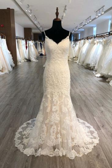TsClothzone Elegant Spaghetti Straps Mermaid Wedding Dress Tulle Lace Appliques V-Neck Bridal Gowns Online
