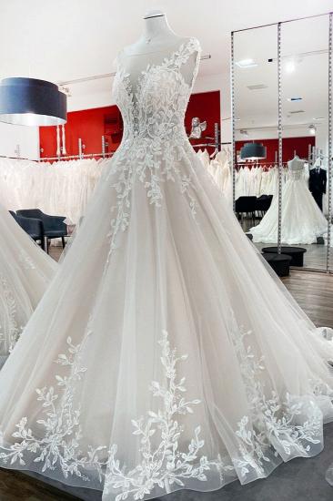 Vintage A-line Wedding Dress with Lace Appliques Jewel Tulle Ruffles Long Bridal Dress_3