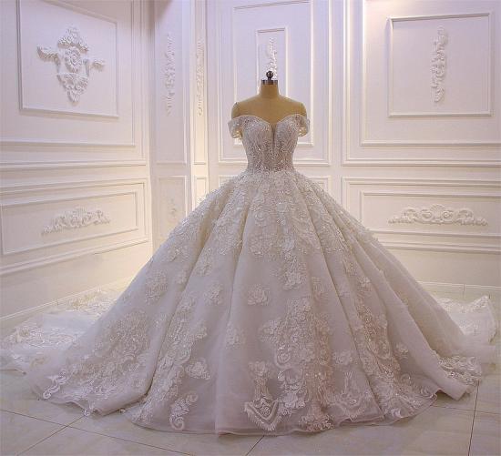 Off Shoulder 3D Floral Appliques Ball Gown with Cathedral Gown_5