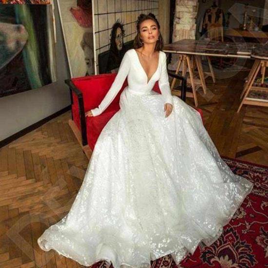 Elegant Lace Bridal A-line V-Neck Long Sleeves Wedding Dresses_6